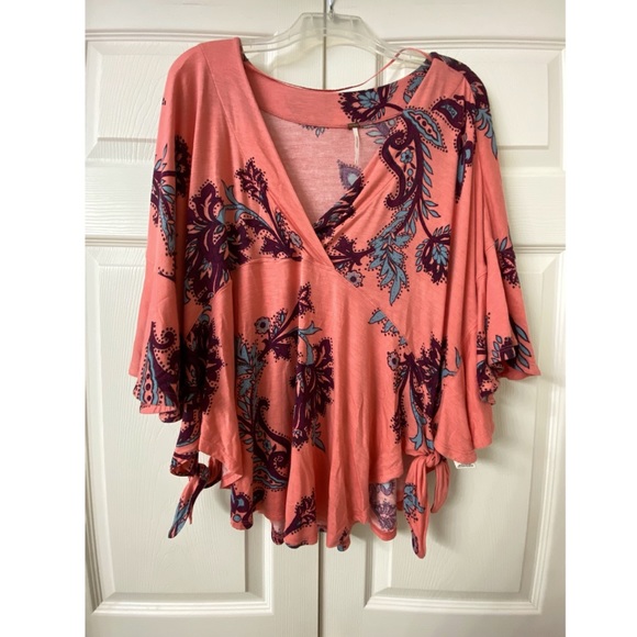 Free People Tops - Free people shirt!!